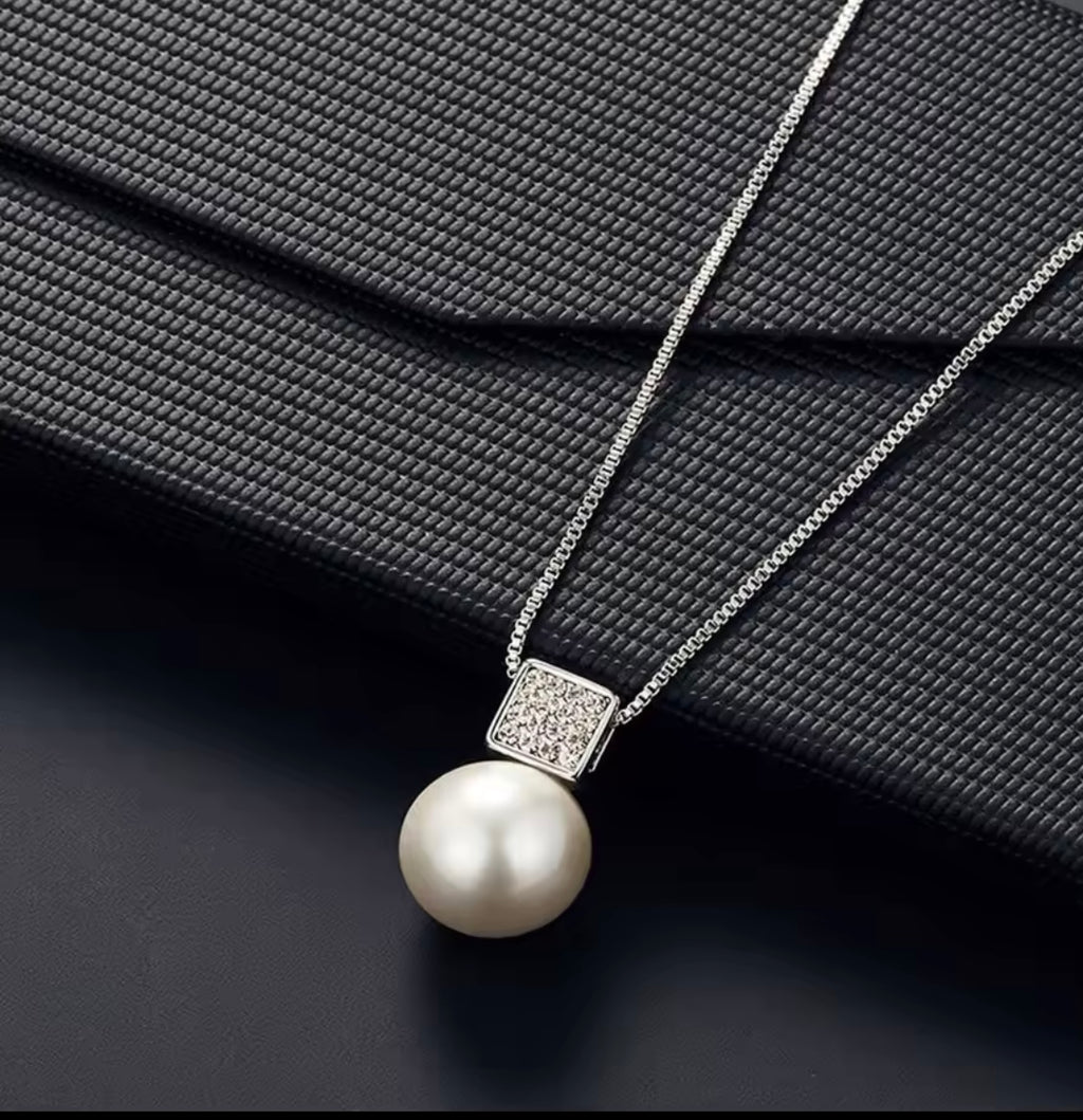 Pearl Stud and Necklace Set