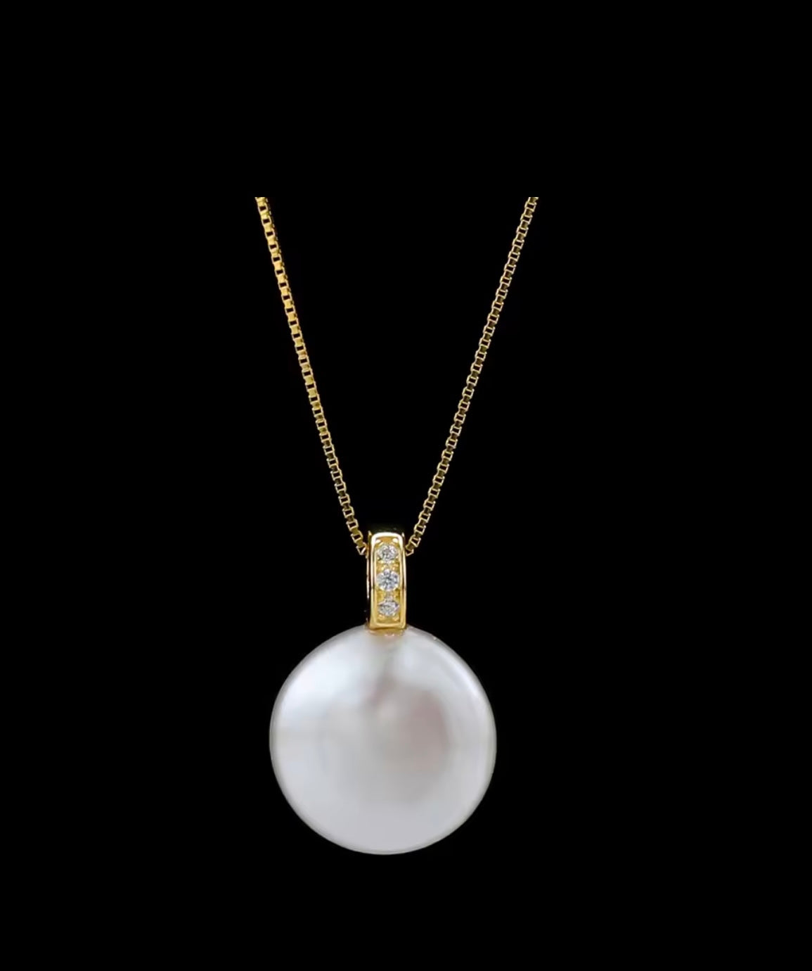 Freshwater Pearl Baroque Button